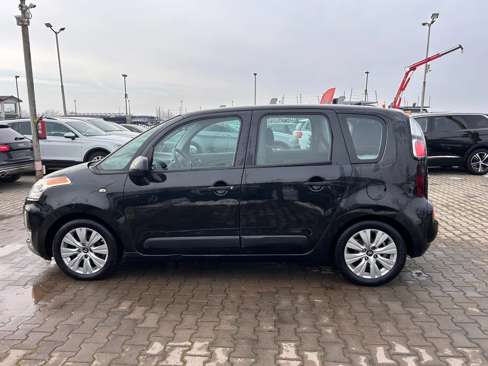 Citroen C3 Picasso 1.4GAZ EURO 4 - изображение 9