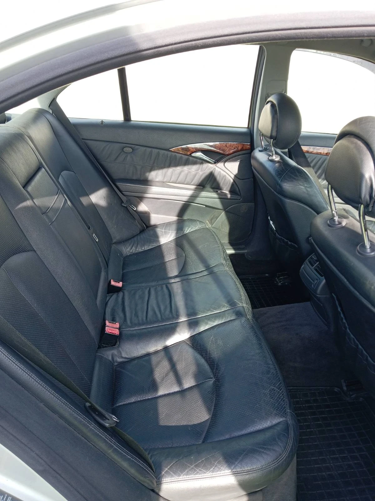 Mercedes-Benz E 270 270CDI  - изображение 9