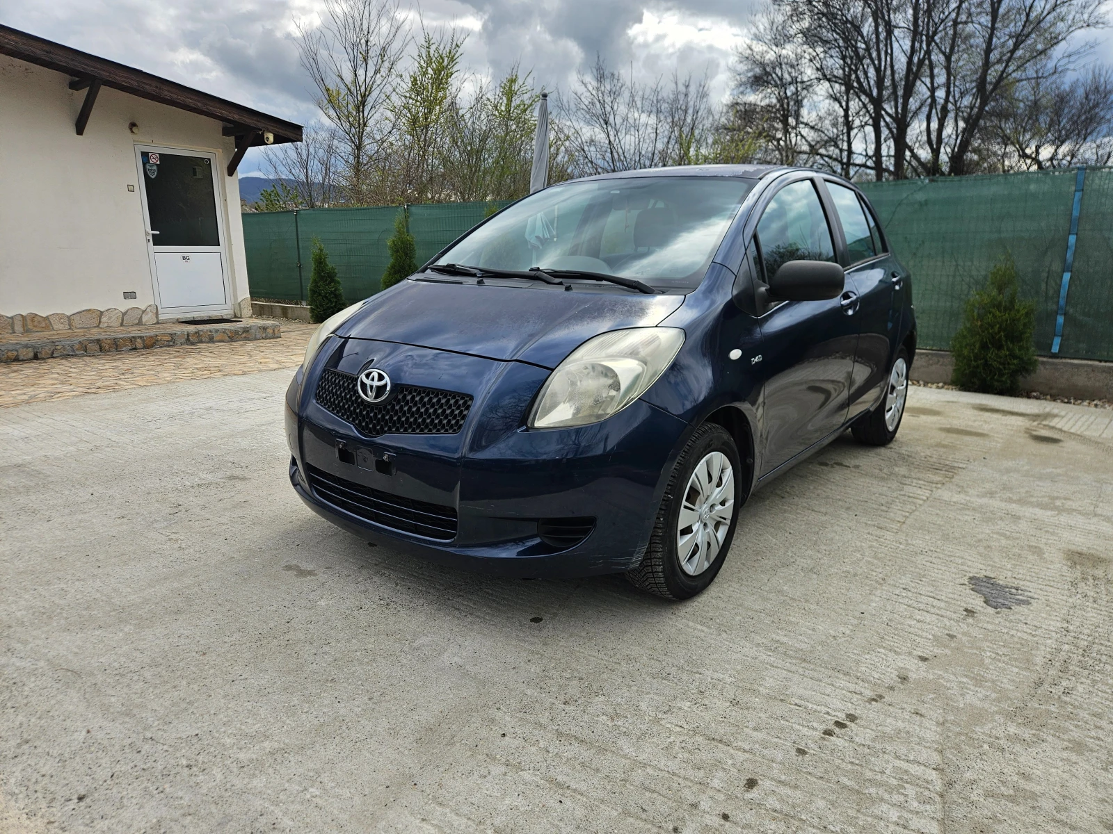 Toyota Yaris 1.4D4D  | Mobile.bg   1