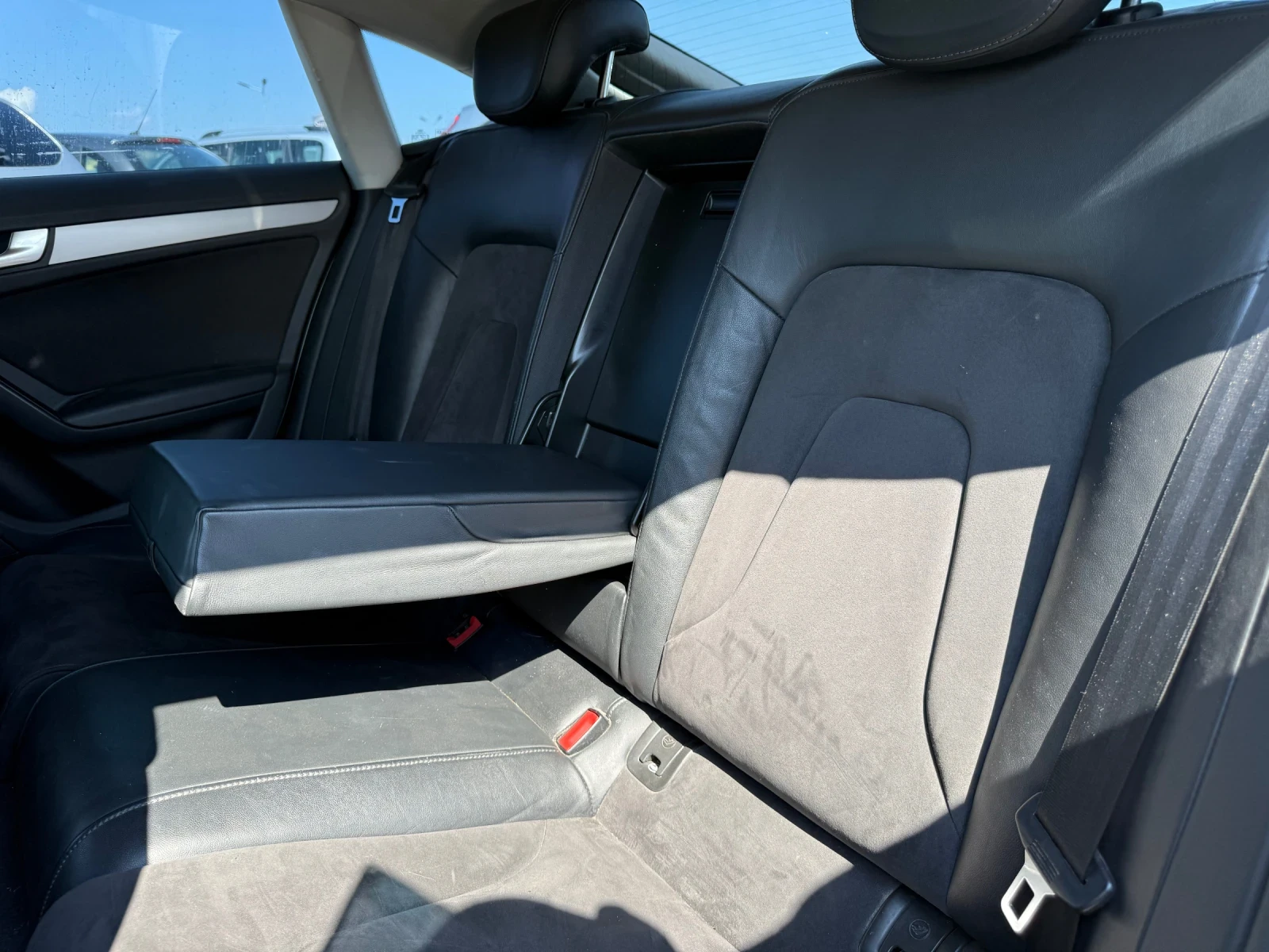 Audi A5 3.0TDI QUATTRO* S5 OPTIC* АВТОМАТИК* ОТЛИЧНА!!! - изображение 7