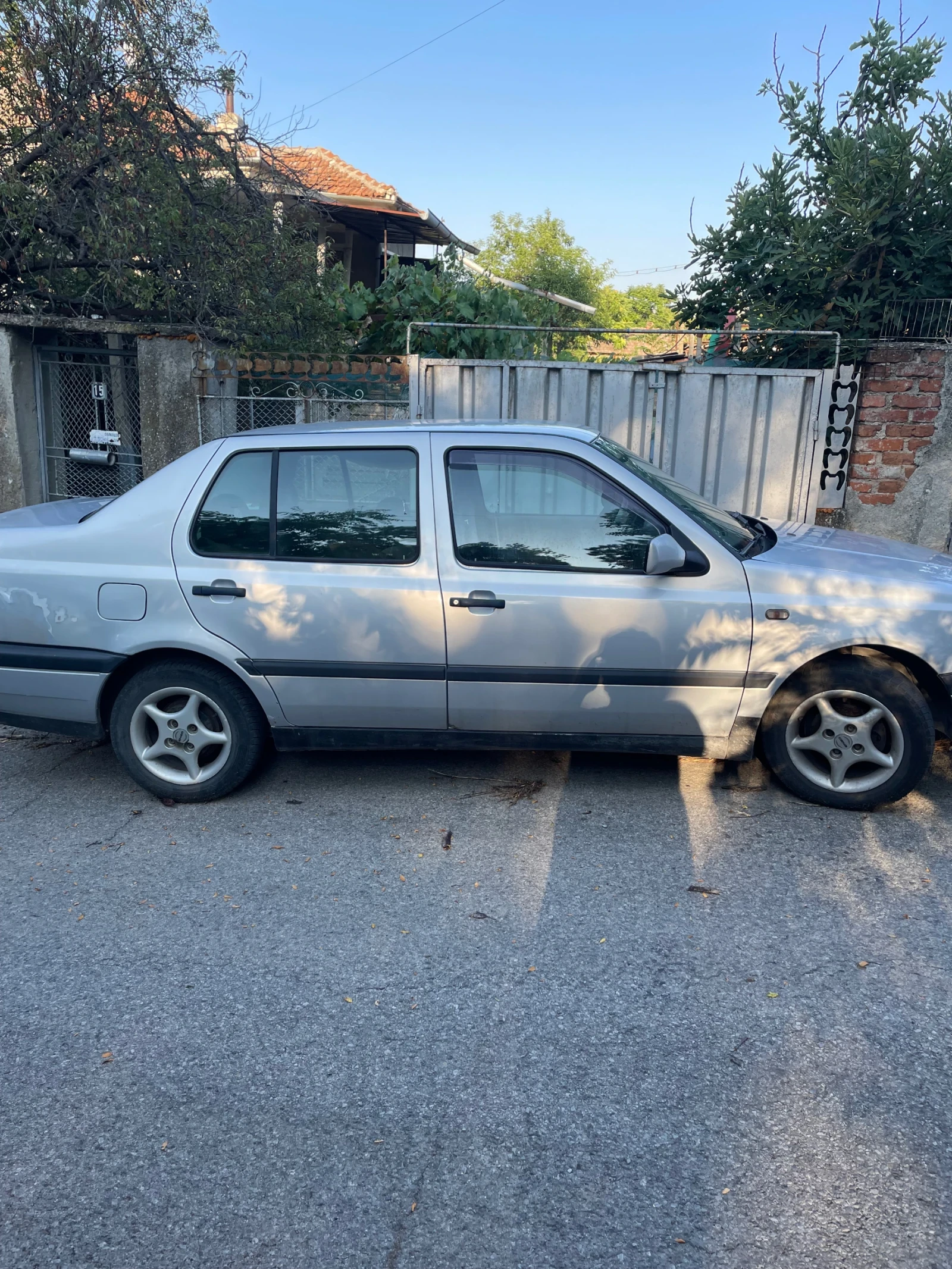 VW Vento  - изображение 7
