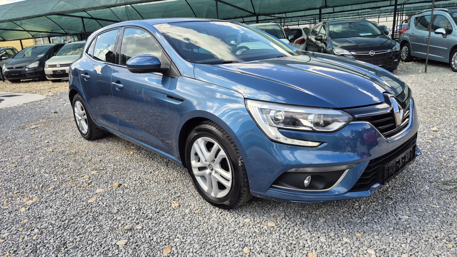 Renault Megane  - изображение 6