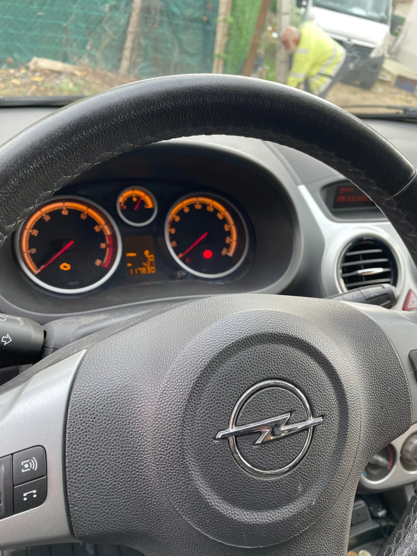 Opel Corsa 1.2 - изображение 5