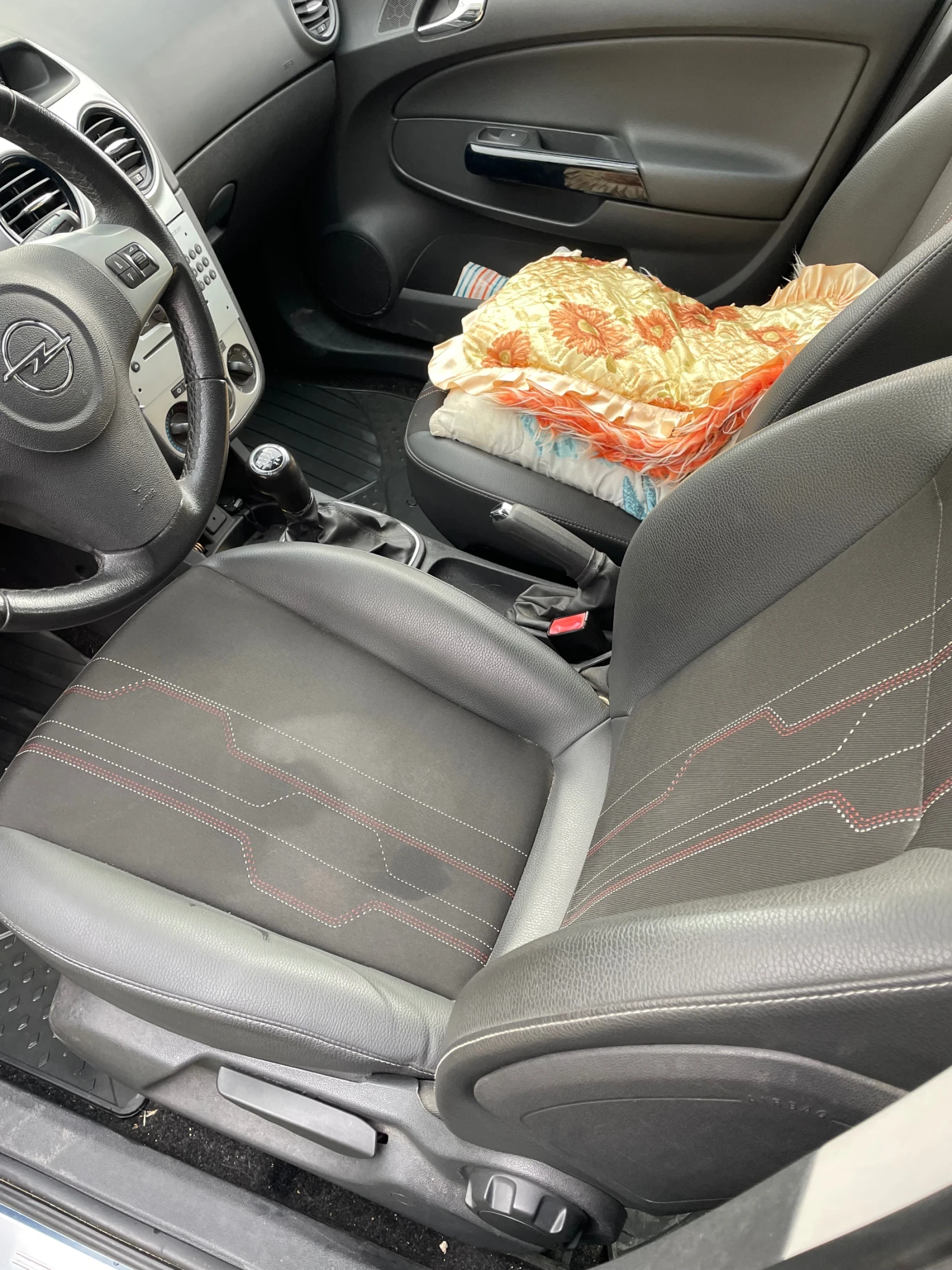 Opel Corsa 1.2 - изображение 7