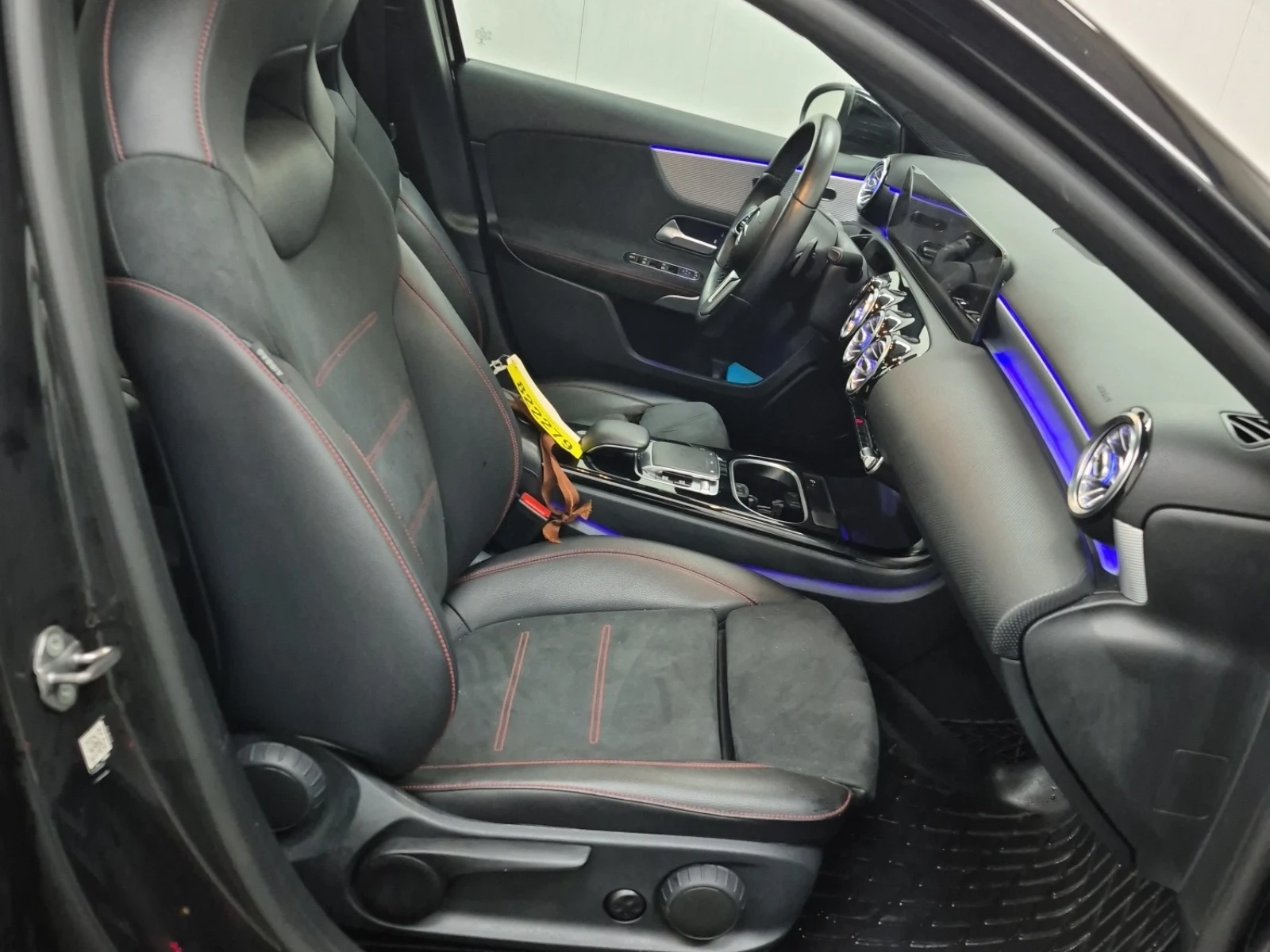 Mercedes-Benz A 250 * * CARFAX * * ���� ������ * *  | Mobile.bg � ����������� 11