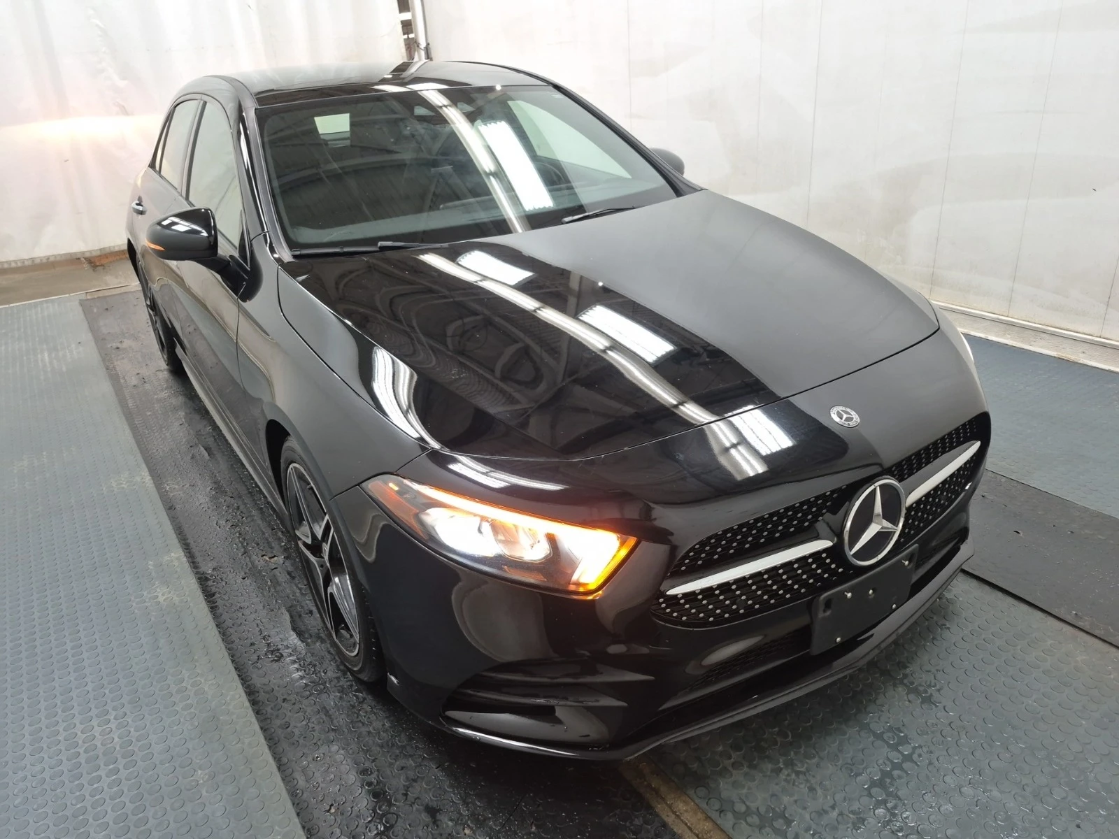 Mercedes-Benz A 250 * * CARFAX * * ���� ������ * *  | Mobile.bg � ����������� 3