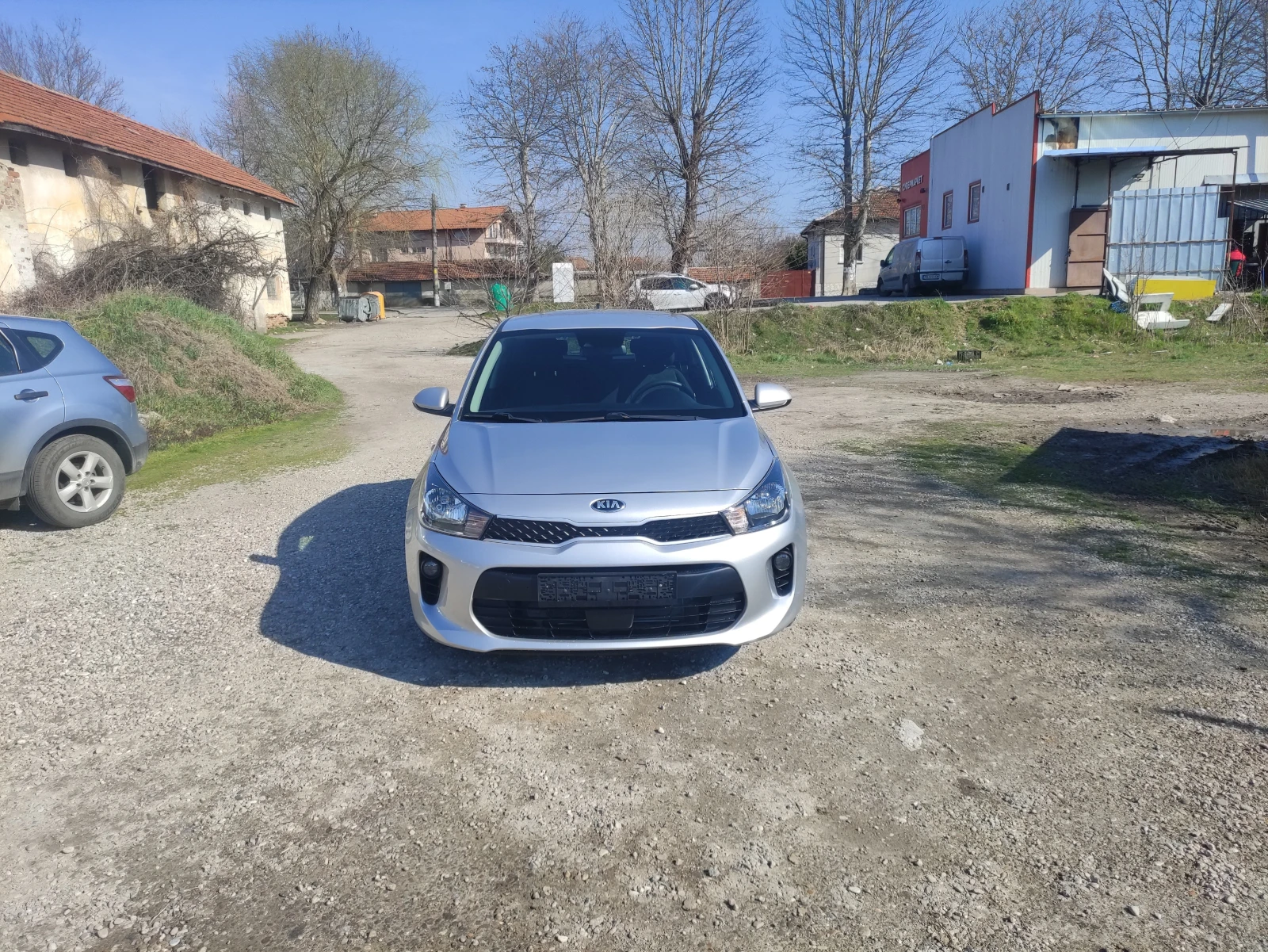 Kia Rio 1.2като нов 131000км фул екстри евро 6, снимка 3 - Автомобили и джипове - 54210837