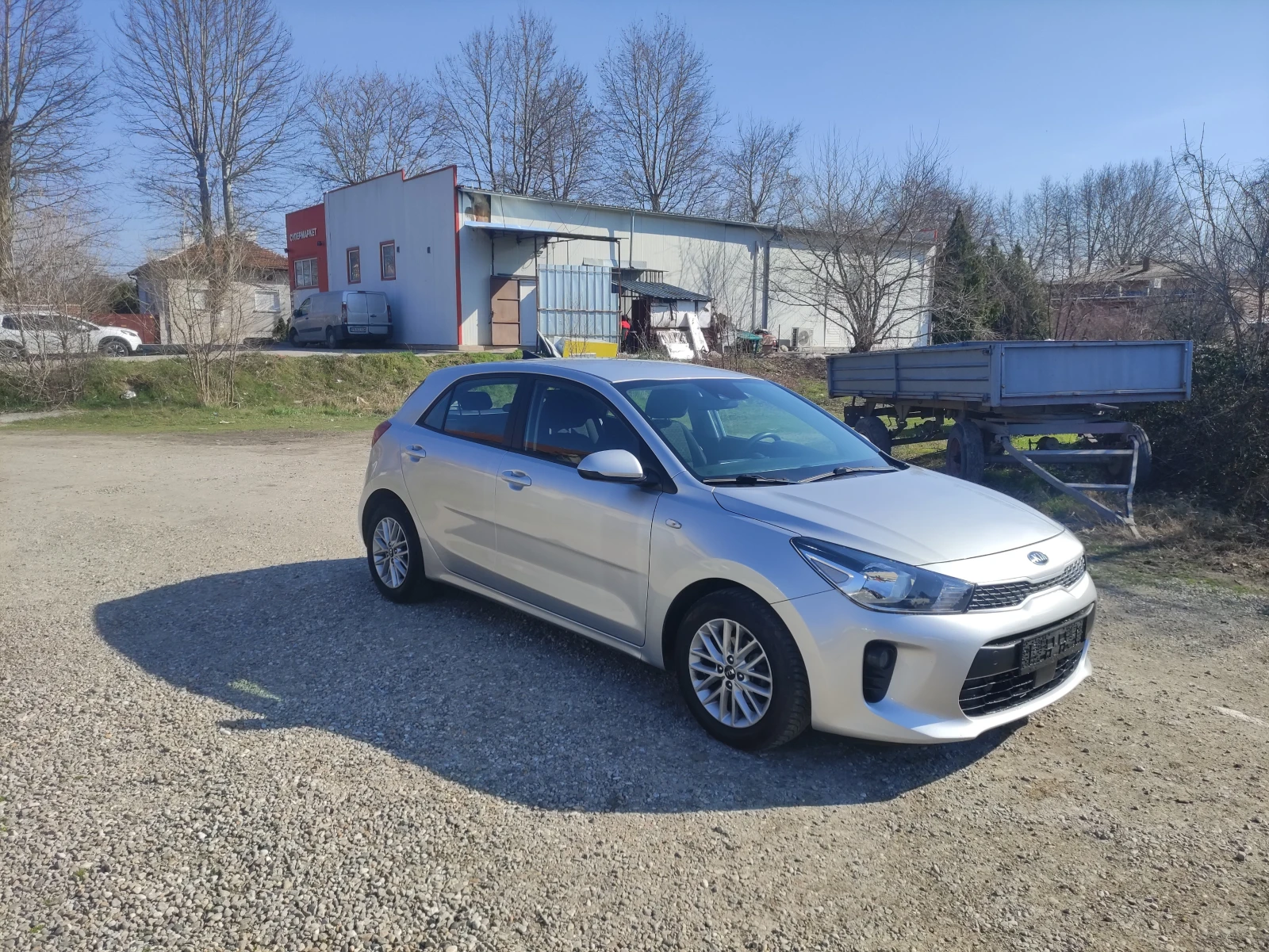 Kia Rio 1.2като нов 131000км фул екстри евро 6, снимка 4 - Автомобили и джипове - 54210837