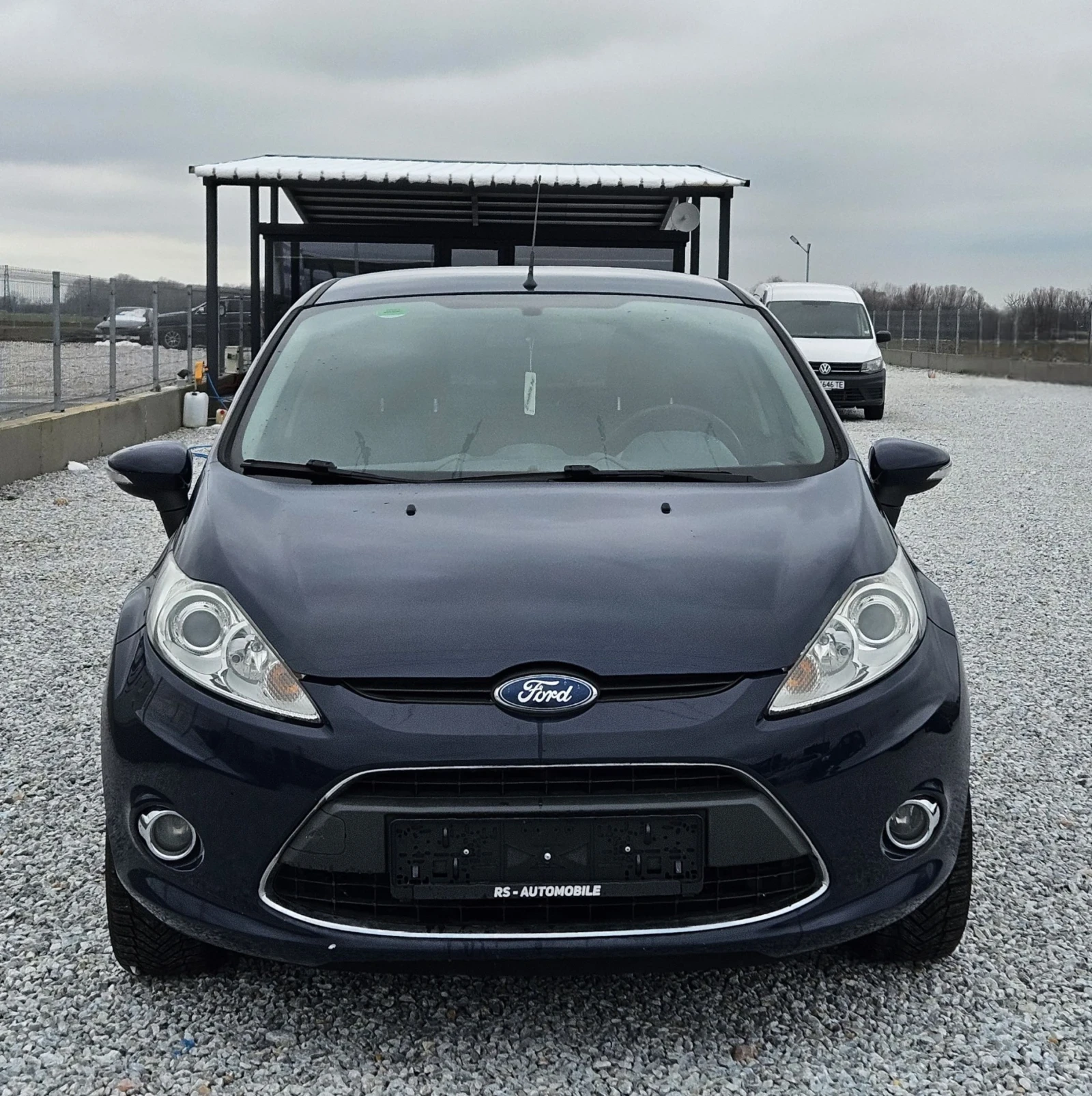 Ford Fiesta  - изображение 6