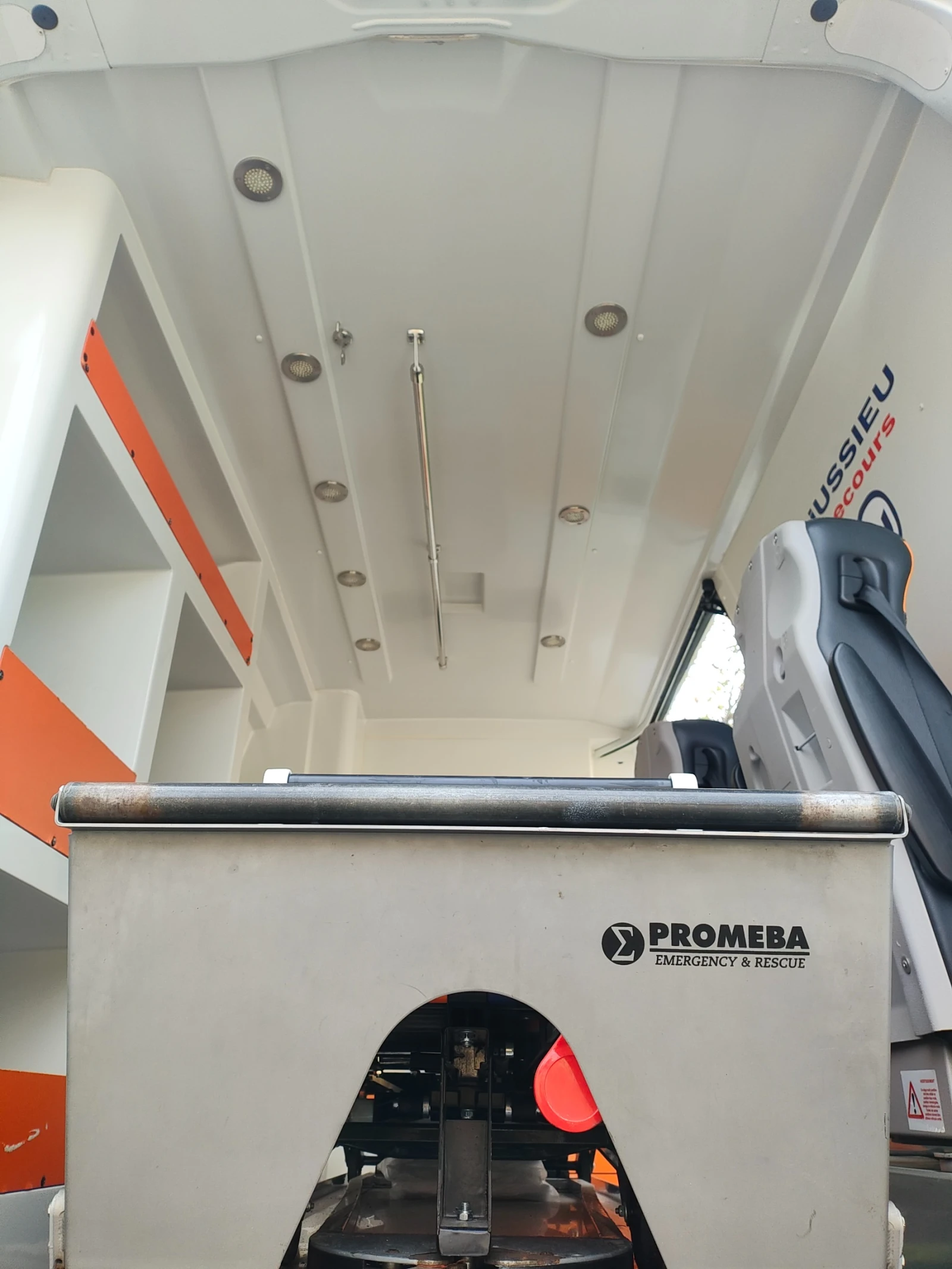 Nissan Stantza NV-400 | Mobile.bg � ����������� 8