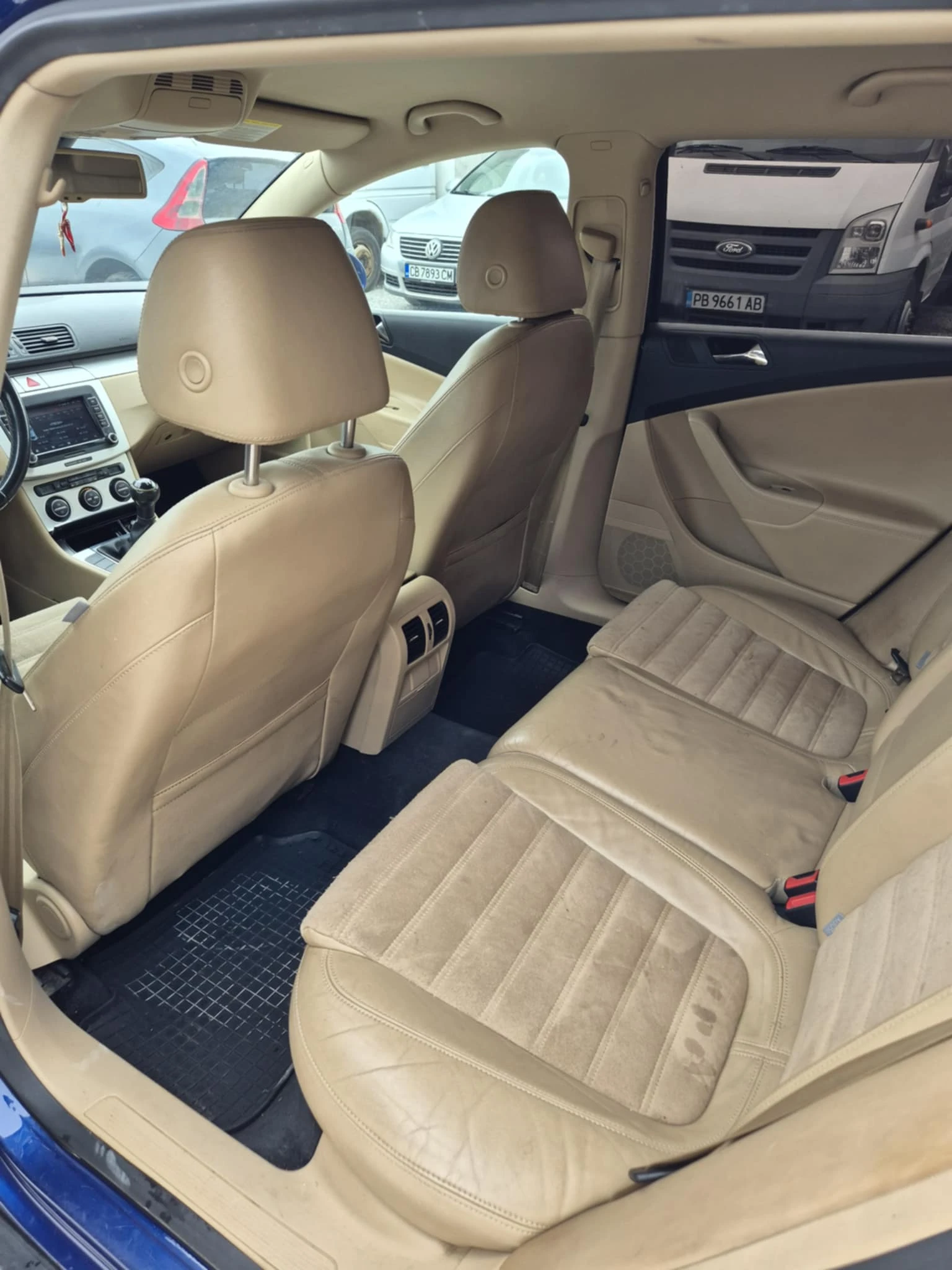 VW Passat 6скорости 🔝, снимка 11 - Автомобили и джипове - 53886554