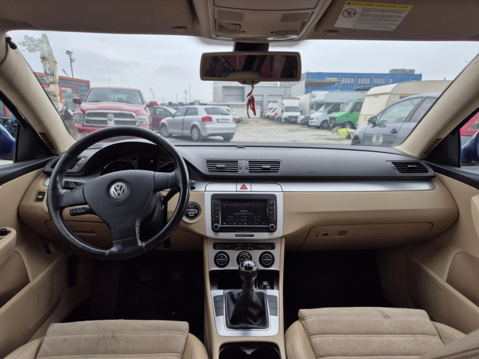 VW Passat 6скорости 🔝, снимка 12 - Автомобили и джипове - 53886554