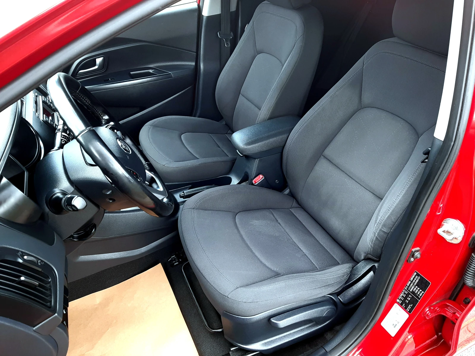 Kia Rio FACE-ИТАЛИЯ ! ! ! , снимка 8 - Автомобили и джипове - 53989683