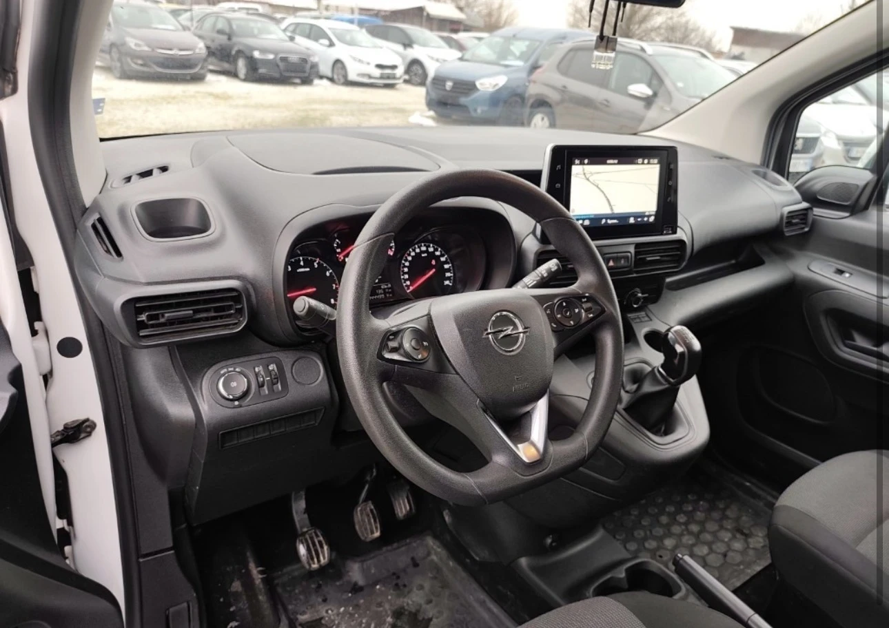 Opel Combo, снимка 5 - Автомобили и джипове - 53999879