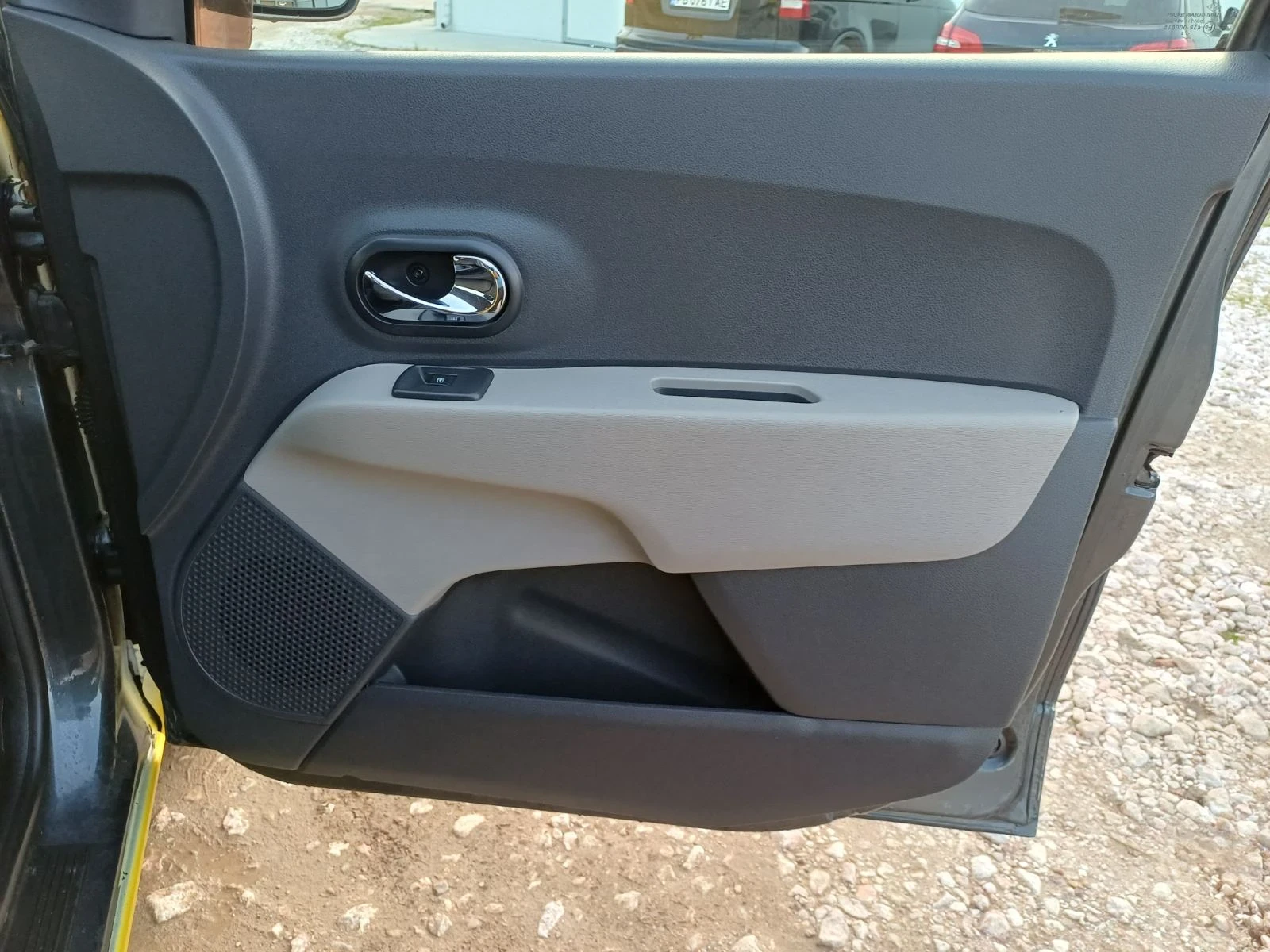 Dacia Lodgy 1.6 = 83�� = ��� = ���������� | Mobile.bg � ����������� 13