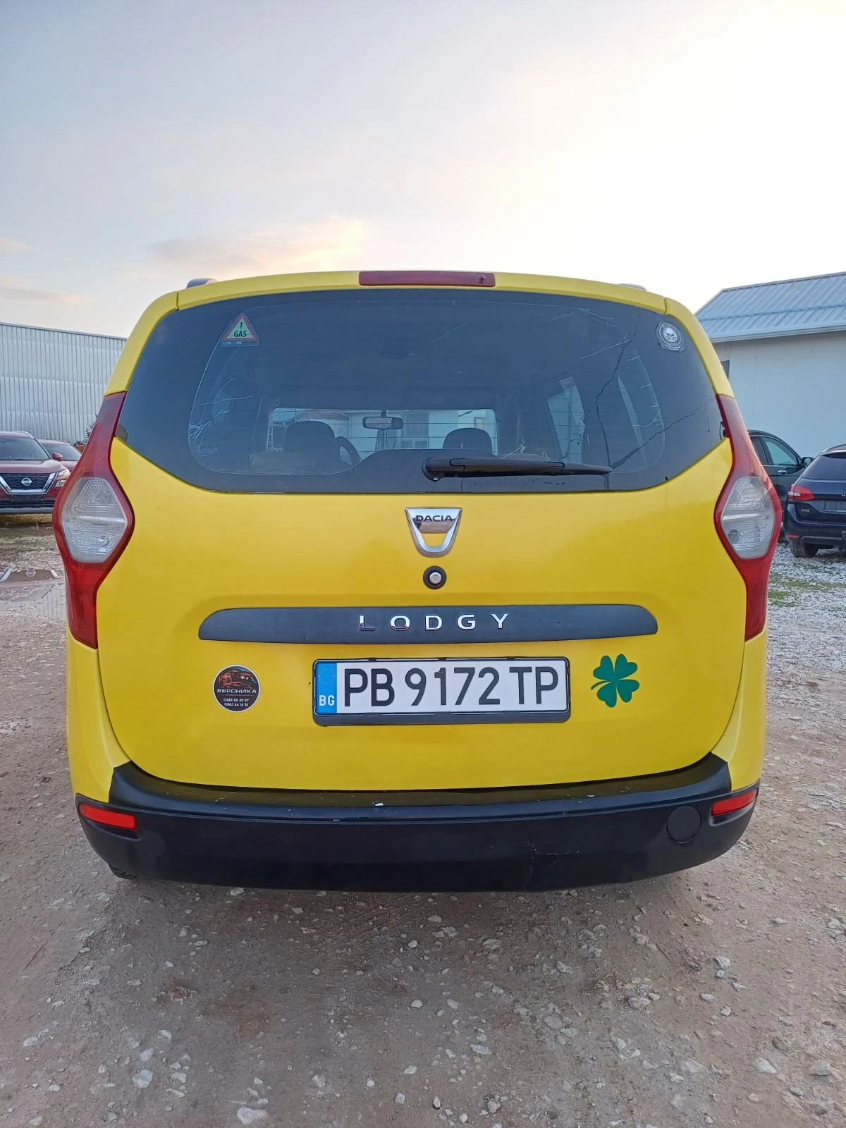 Dacia Lodgy 1.6 = 83�� = ��� = ���������� | Mobile.bg � ����������� 5