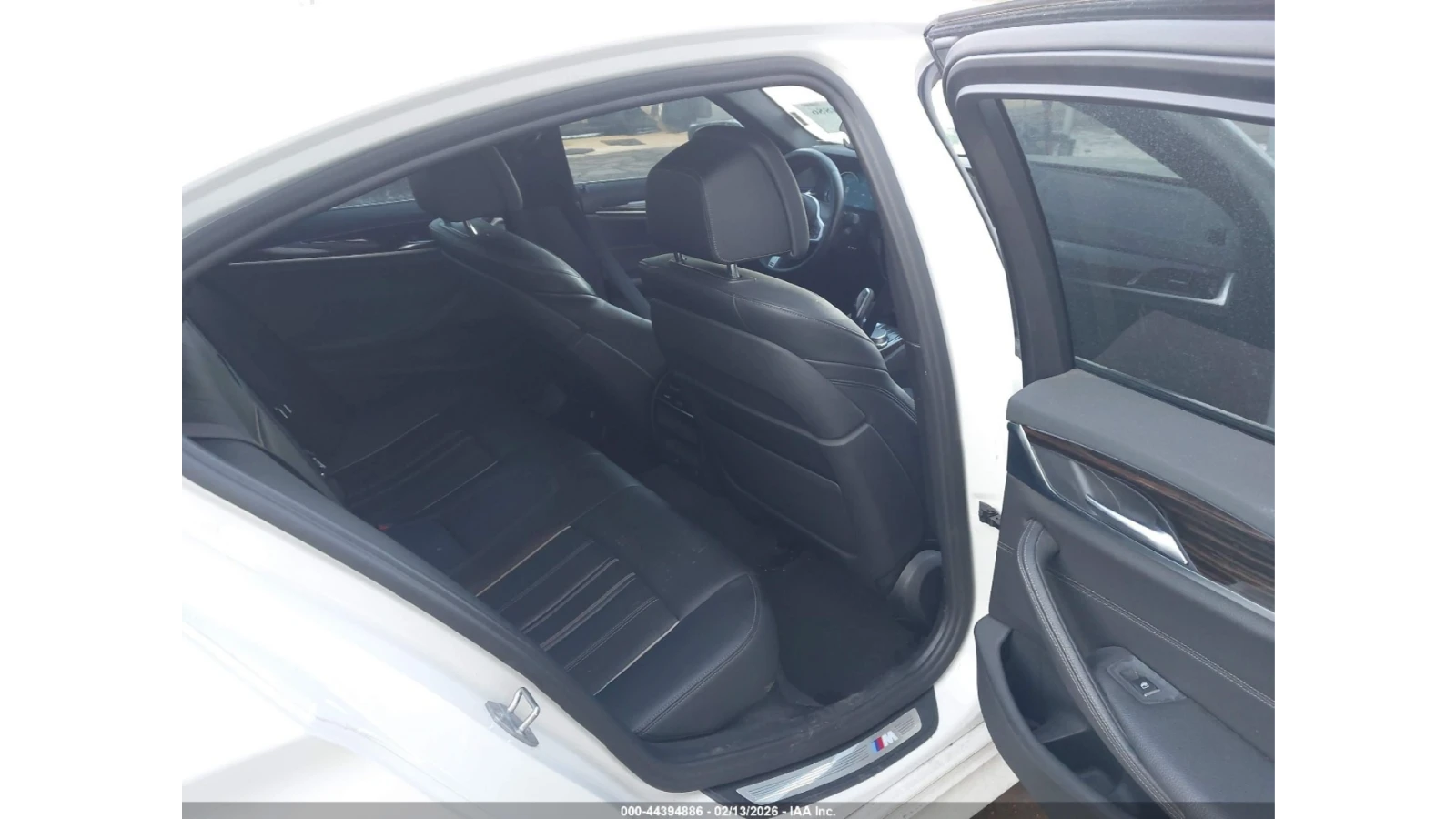 BMW 540 XDRIVE* МПАКЕТ* RECARO* KEYLESS* ШИБИДАХ* , снимка 11 - Автомобили и джипове - 54139595