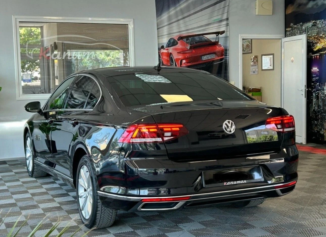 VW Passat, снимка 2 - Автомобили и джипове - 54195229