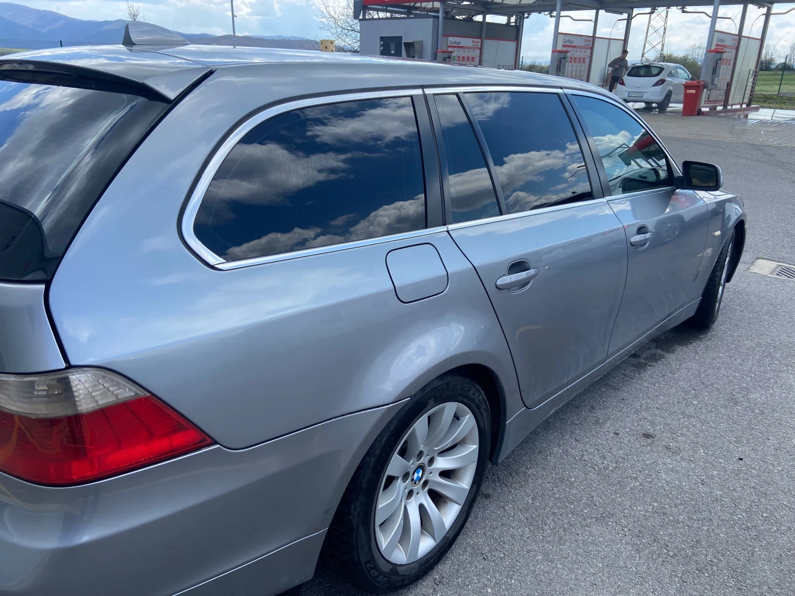 BMW 525, снимка 3 - Автомобили и джипове - 54237143