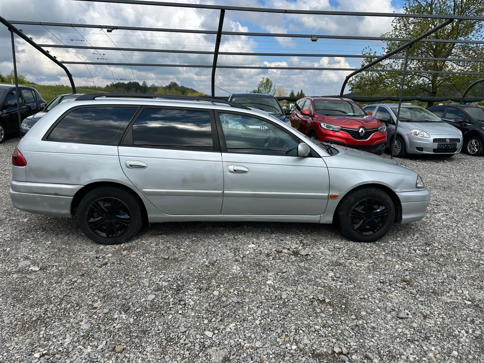 Toyota Avensis 2.0 i ГАЗ BRC КЛИМА , снимка 6 - Автомобили и джипове - 54395774