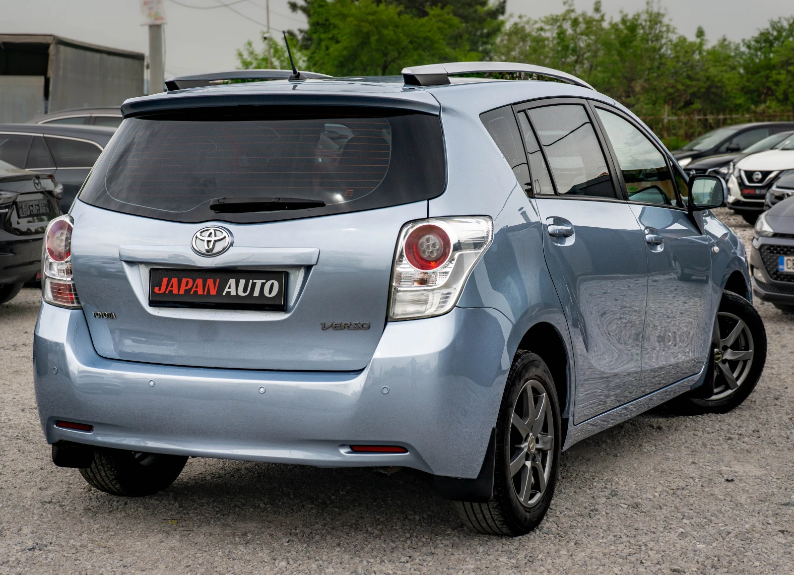 Toyota Verso 1.8 бензин Автомат| ТОП!!! С ГАРАНЦИЯ!, снимка 4 - Автомобили и джипове - 54464704