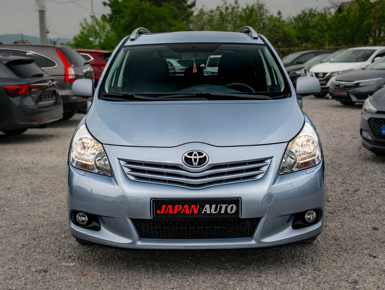 Toyota Verso 1.8 бензин Автомат| ТОП!!! С ГАРАНЦИЯ!, снимка 2 - Автомобили и джипове - 54464704
