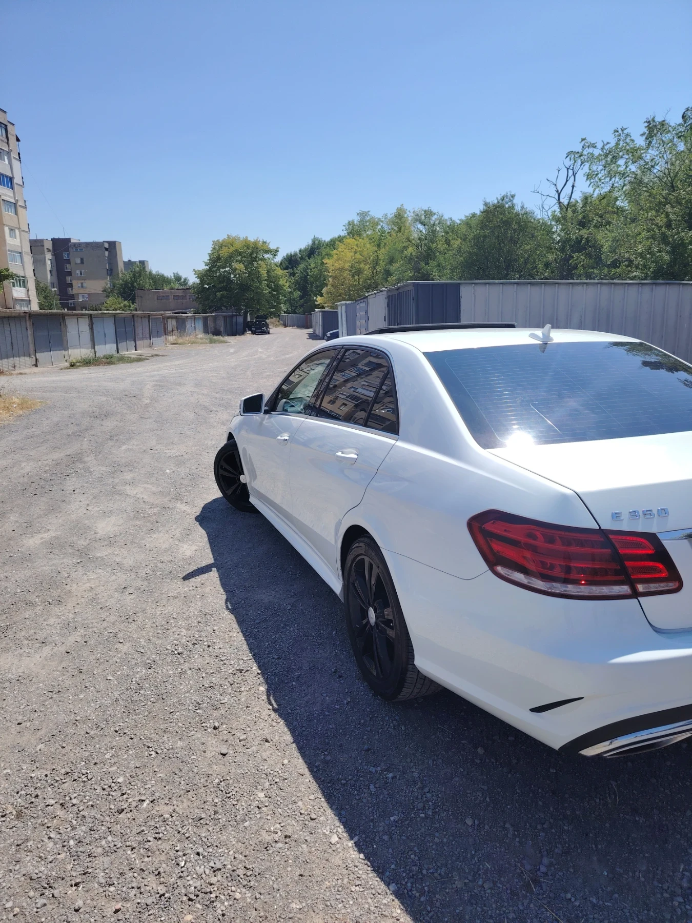 Mercedes-Benz E 350 АМГ пакет Бартер , снимка 3 - Автомобили и джипове - 54802177