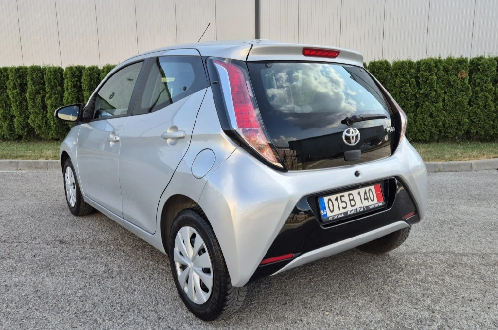 Toyota Aygo 1.0 Automatic, снимка 3 - Автомобили и джипове - 55179539