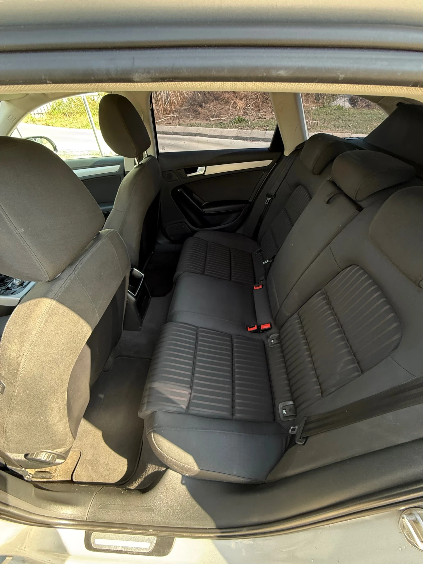 Audi A4, снимка 8 - Автомобили и джипове - 55648879