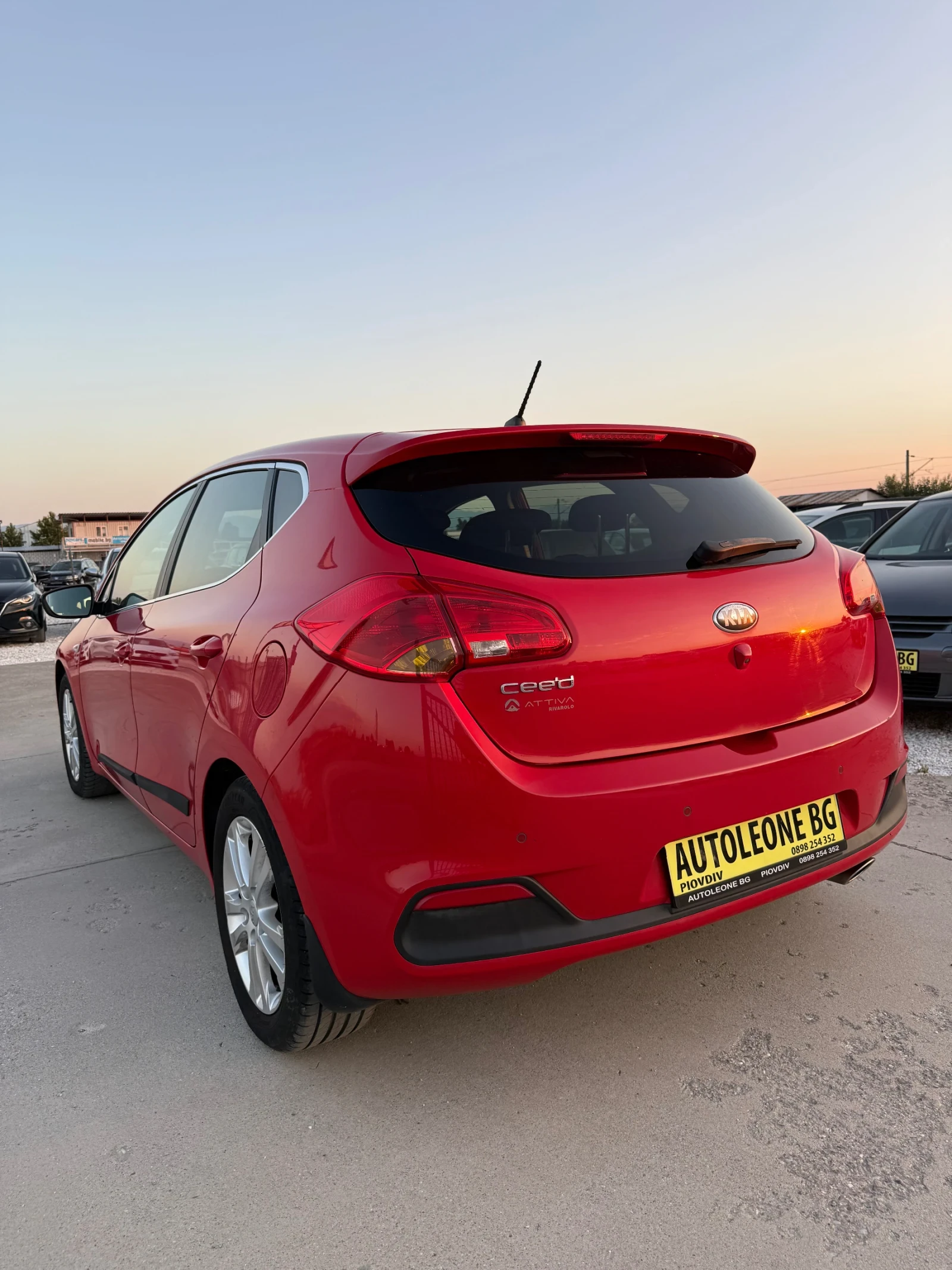 Kia Ceed 1.4 GPL, снимка 4 - Автомобили и джипове - 55650958
