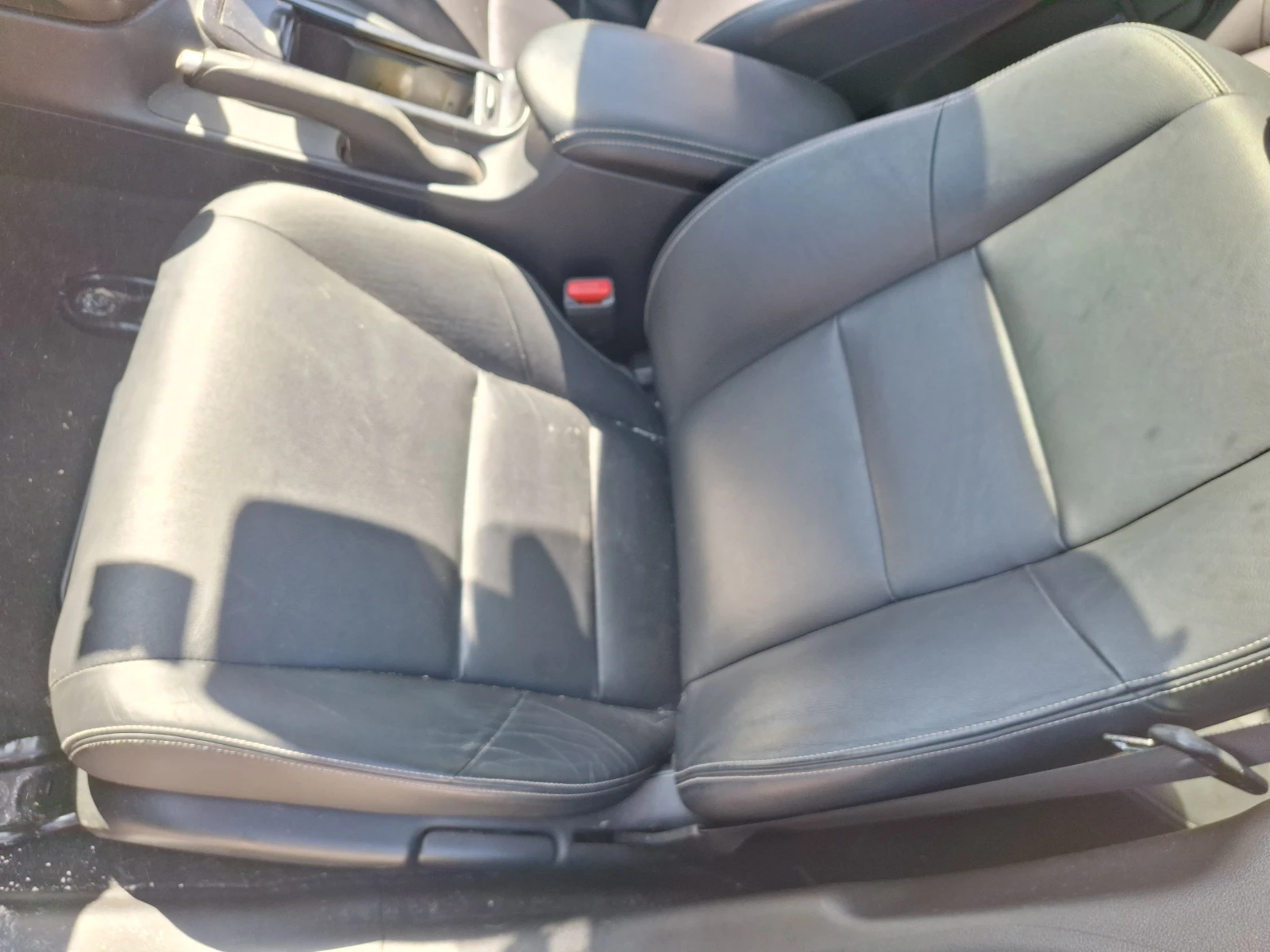Honda Civic 1.6 НА ЧАСТИ , снимка 2 - Автомобили и джипове - 55692449