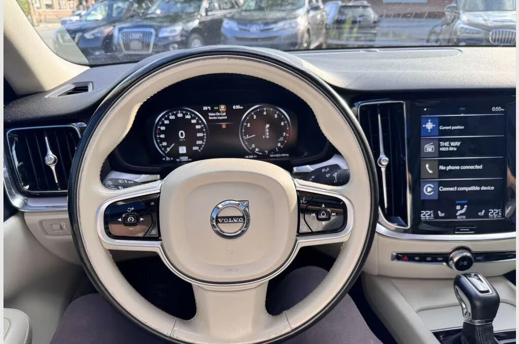 Volvo S60 2.0 T6 Momentum AWD, снимка 11 - Автомобили и джипове - 56072125