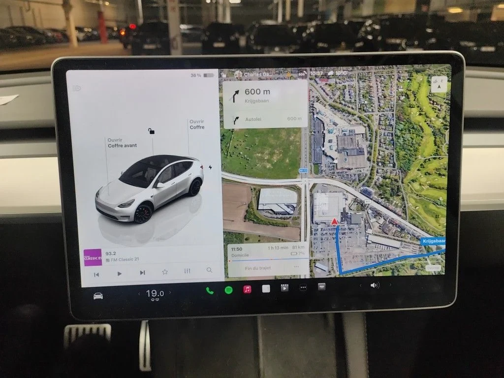Tesla Model Y PERFORMANCE DUAL MOTOR NAVI LEATHER, снимка 13 - Автомобили и джипове - 56219973