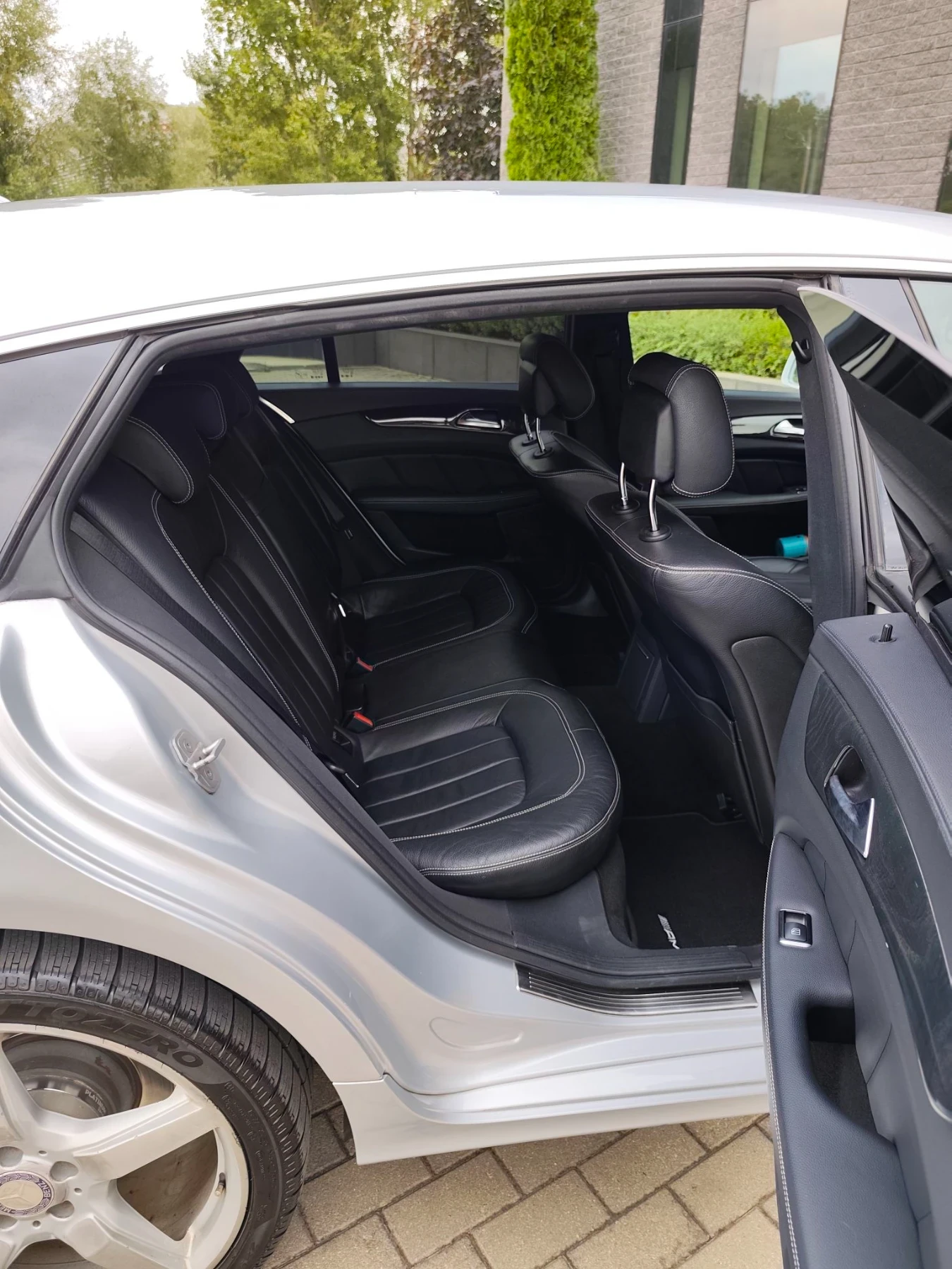 Mercedes-Benz CLS 350 AMG Shooting Brake УНИКАТ, снимка 14 - Автомобили и джипове - 56228309