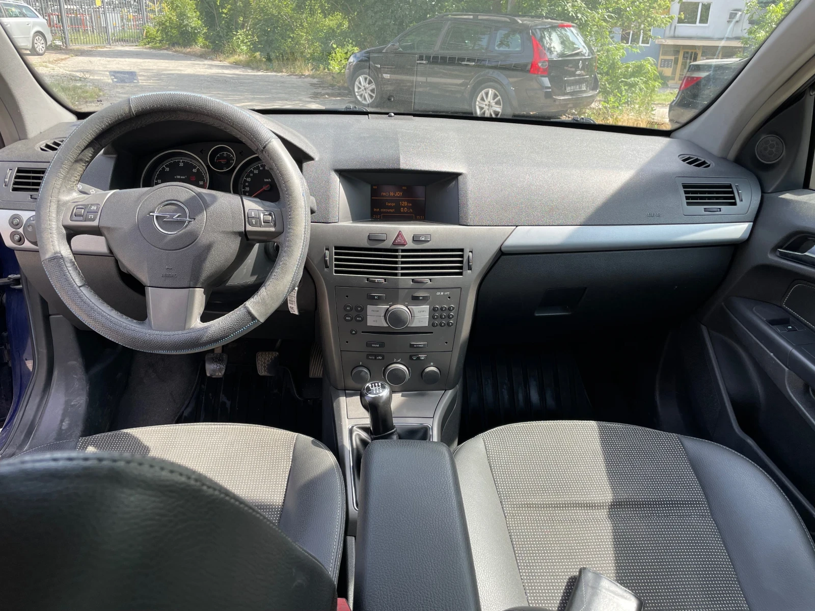 Opel Astra Astra H, снимка 8 - Автомобили и джипове - 56486201