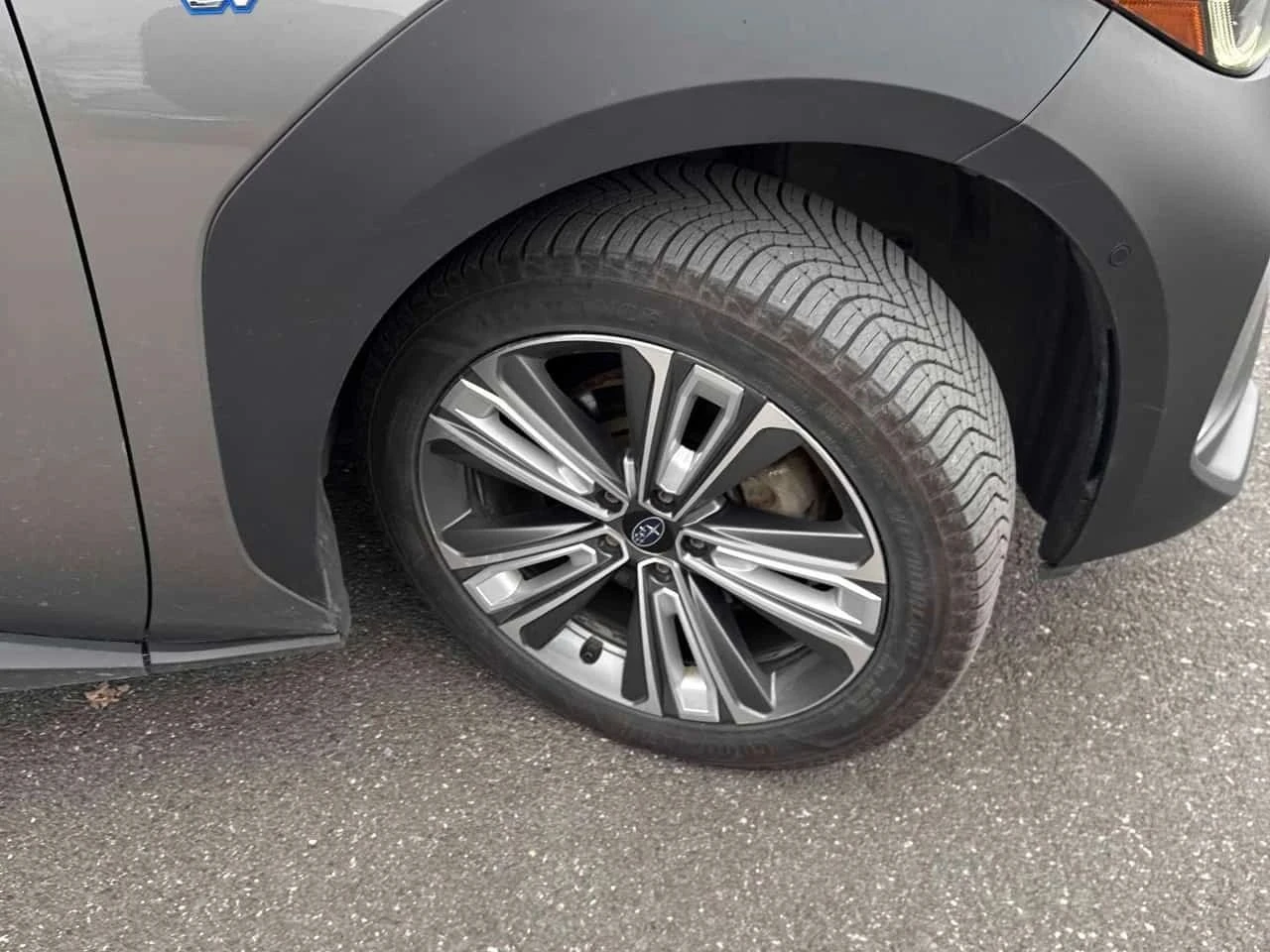 Subaru Solterra, снимка 7 - Автомобили и джипове - 56724476