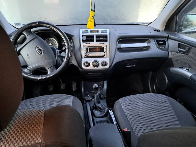 Kia Sportage, снимка 6 - Автомобили и джипове - 48391078