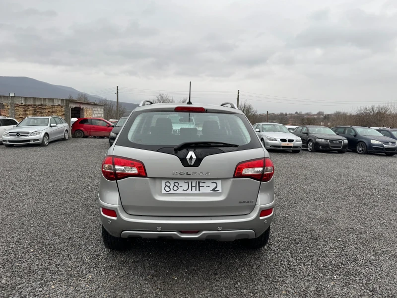 Renault Koleos, снимка 6 - Автомобили и джипове - 48829687