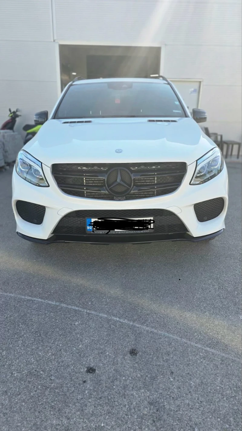 Mercedes-Benz GLE 350 AMG 9G-TRONIC, снимка 3 - Автомобили и джипове - 52666385