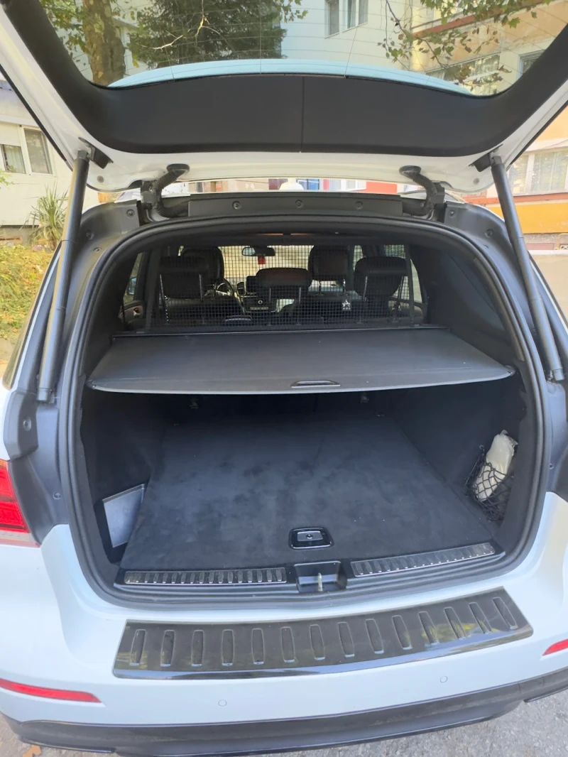 Mercedes-Benz GLE 350 AMG 9G-TRONIC, снимка 13 - Автомобили и джипове - 52666385