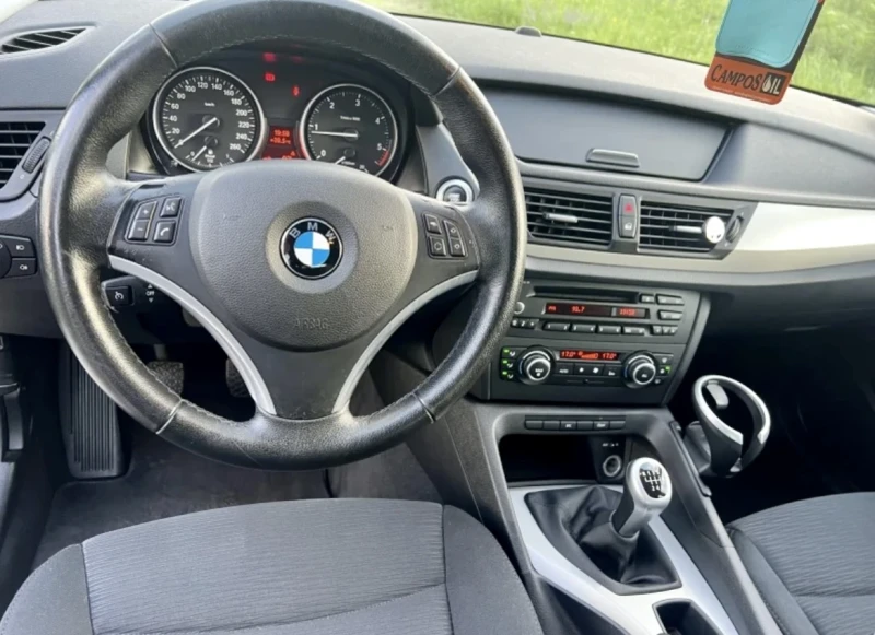BMW X1, снимка 8 - Автомобили и джипове - 51855612