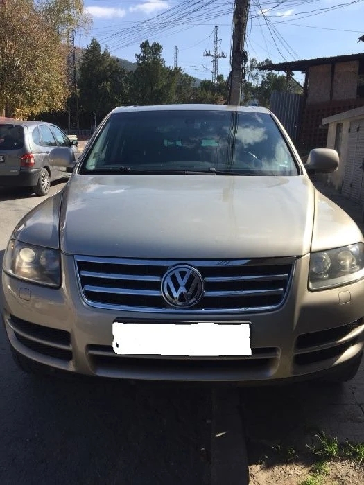 VW Touareg, снимка 1 - Автомобили и джипове - 48980114