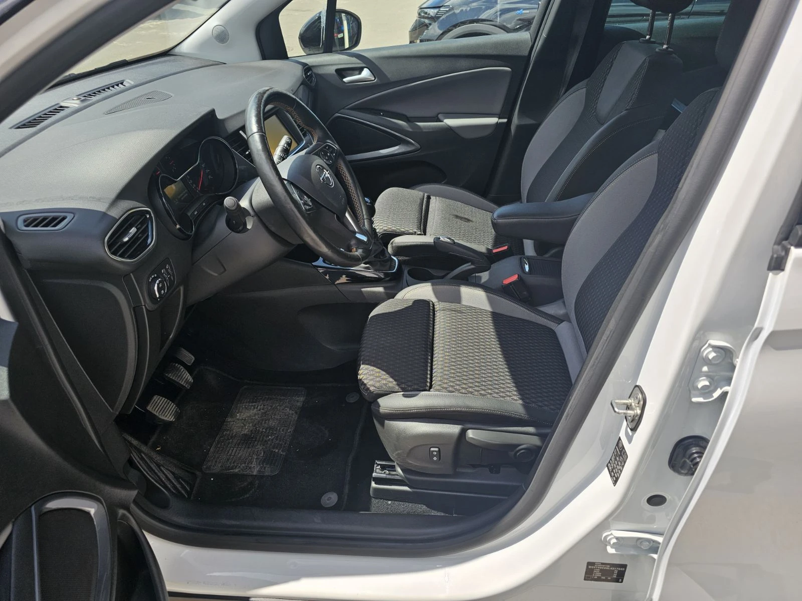 Opel Crossland X 1.2 TCe 100 1+ 1 - изображение 7