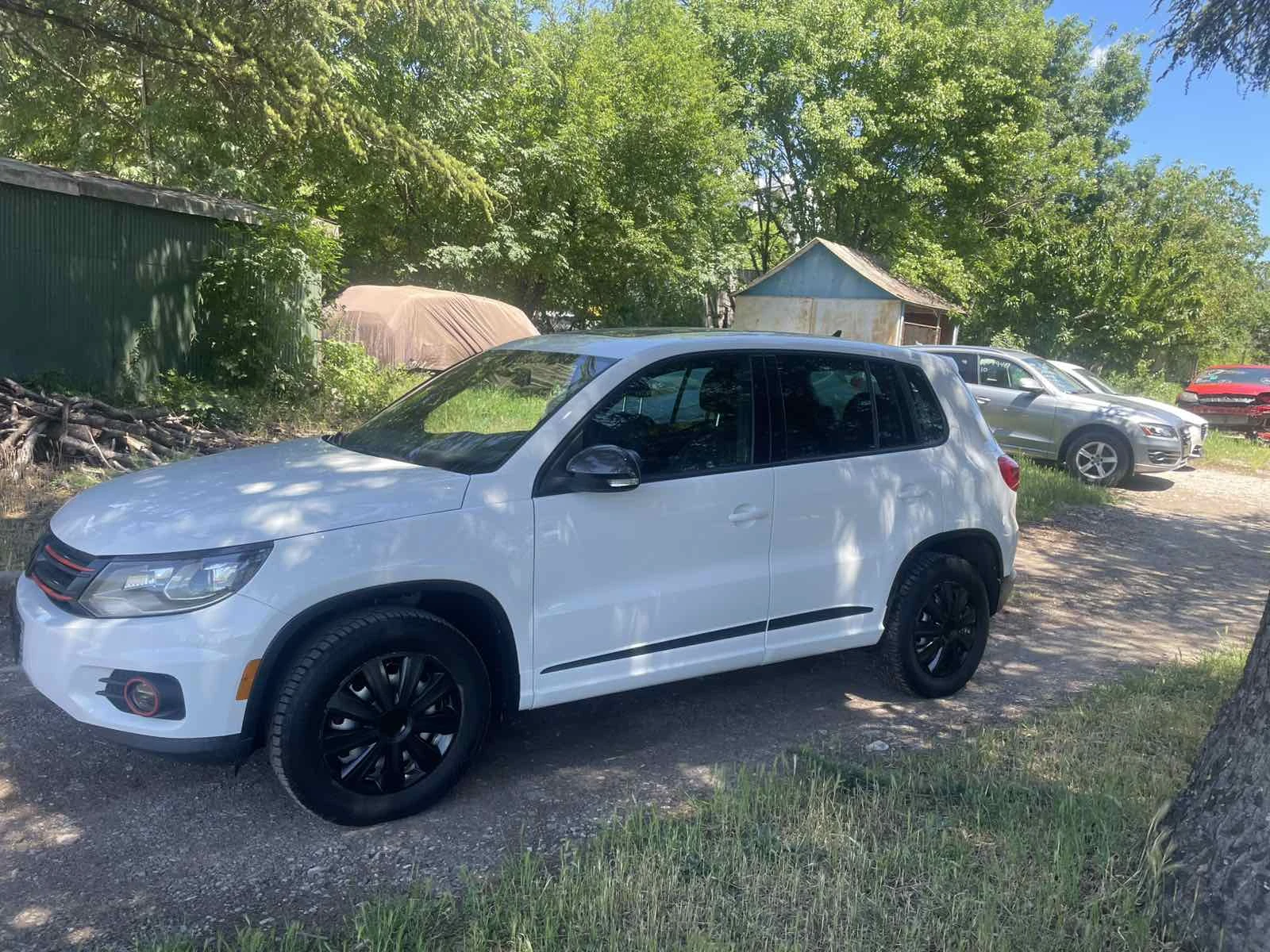 VW Tiguan 2.0 PANORAMA R-LINE 4X4 - изображение 3