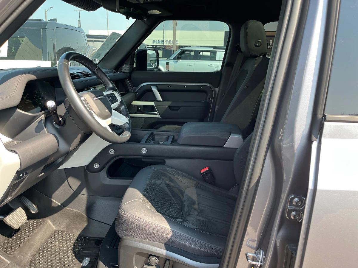 Land Rover Defender * X-Dynamic SE* * АВТОКРЕДИТ* * ЦЕНА ДО БЪЛГАРИЯ*  - изображение 7