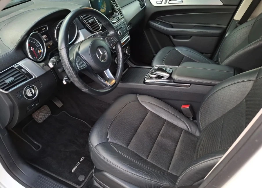 Mercedes-Benz GLS 400 4Matic AMG line - изображение 6