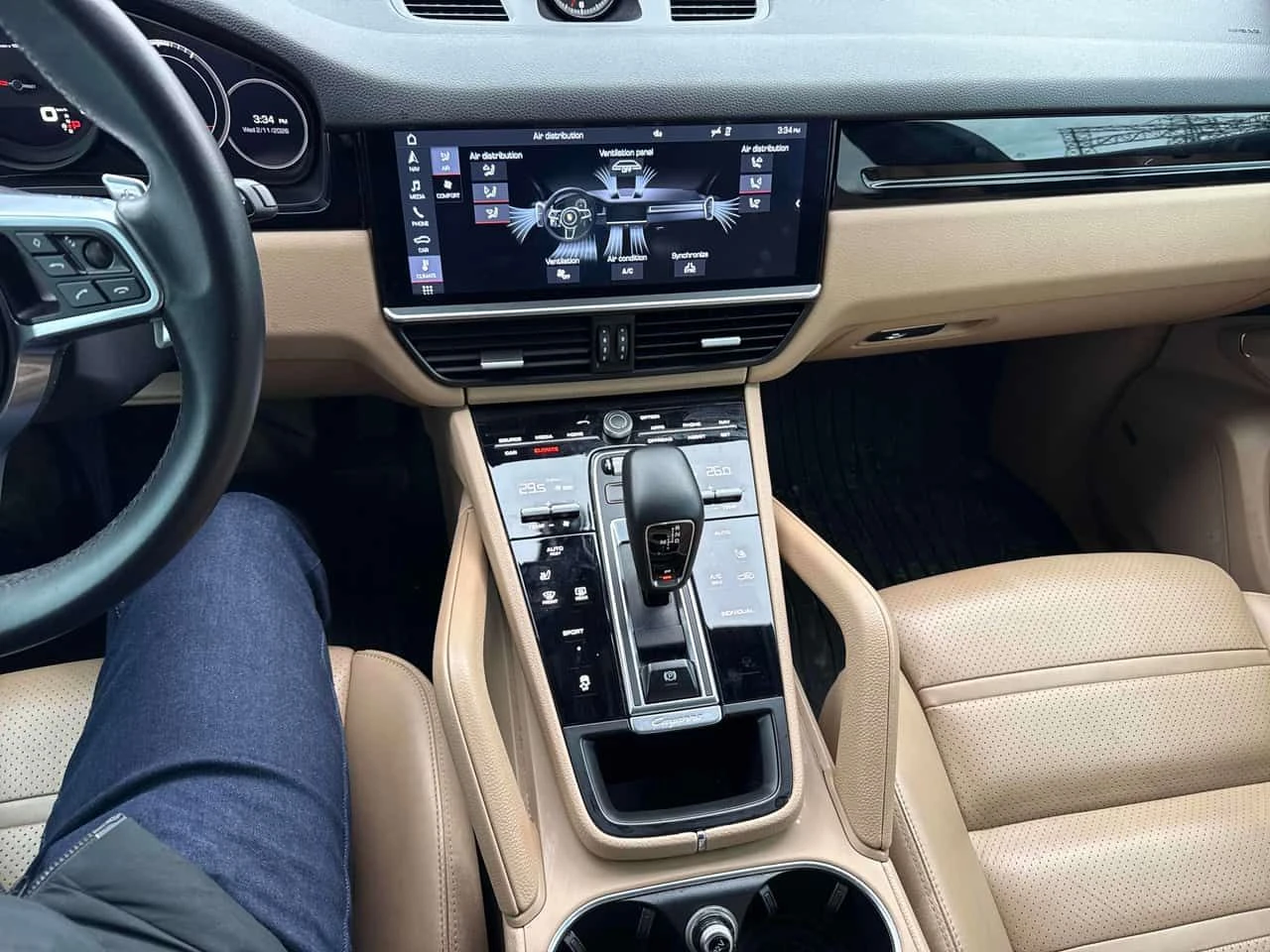 Porsche Cayenne 2020 * ПОДГРЕВ / ОБДУХВАНЕ / 360 КАМЕРА - изображение 9