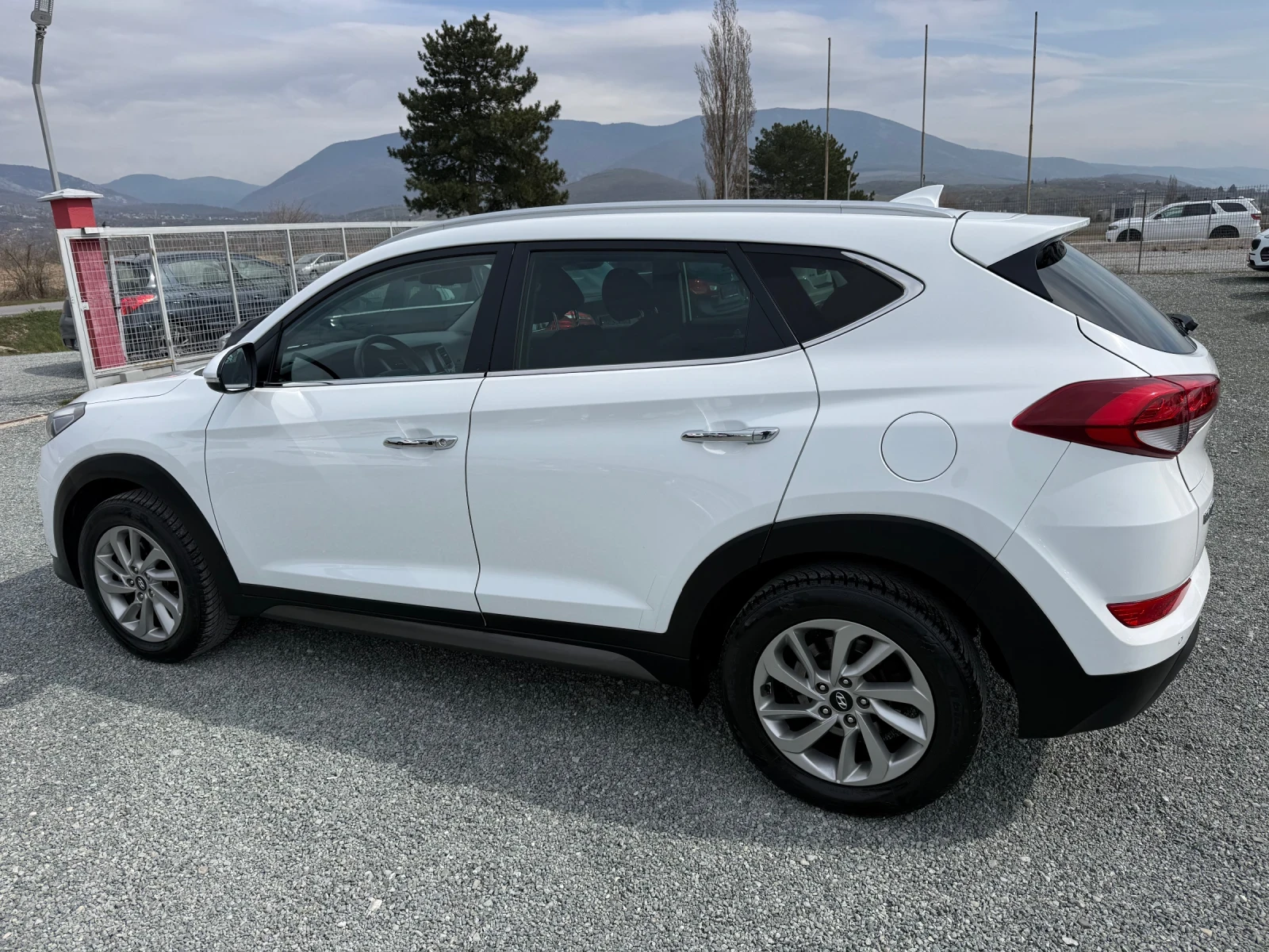 Hyundai Tucson (KATO ����) | Mobile.bg � ����������� 9