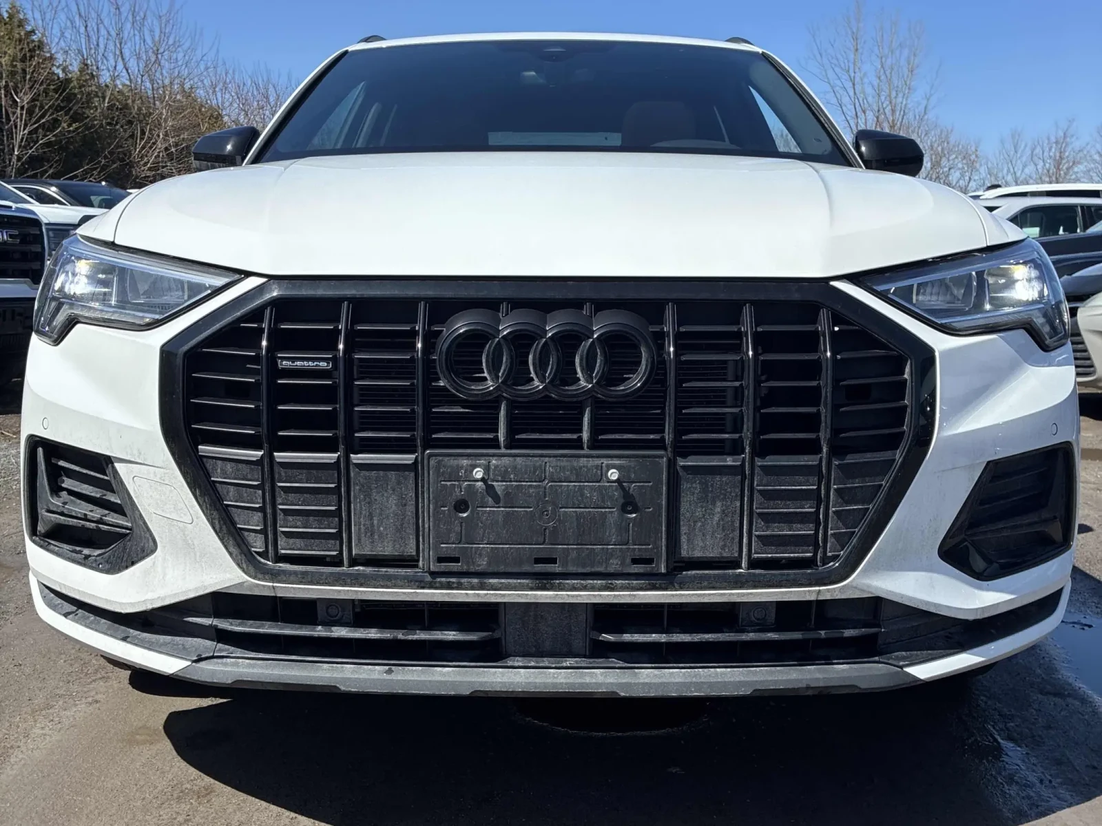 Audi Q3 Komfort * * CARFAX * * АВТО КРЕДИТ * * , снимка 2 - Автомобили и джипове - 54231794