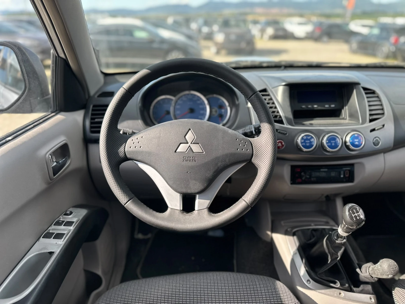 Mitsubishi L200 / DOUBLE CAB / 2.5D / 4X4 / TOP /, снимка 14 - Автомобили и джипове - 54946134